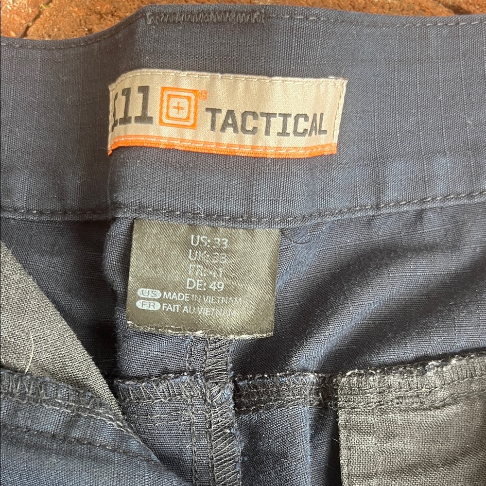 BUNDLE OF 2 5.11 Tactical Men's Cargo Shorts - Dark Blue and Khaki - Picture 3 of 6